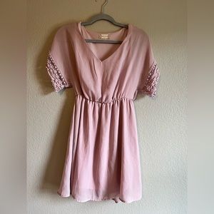 Very cute light pink/lavender dress size xs